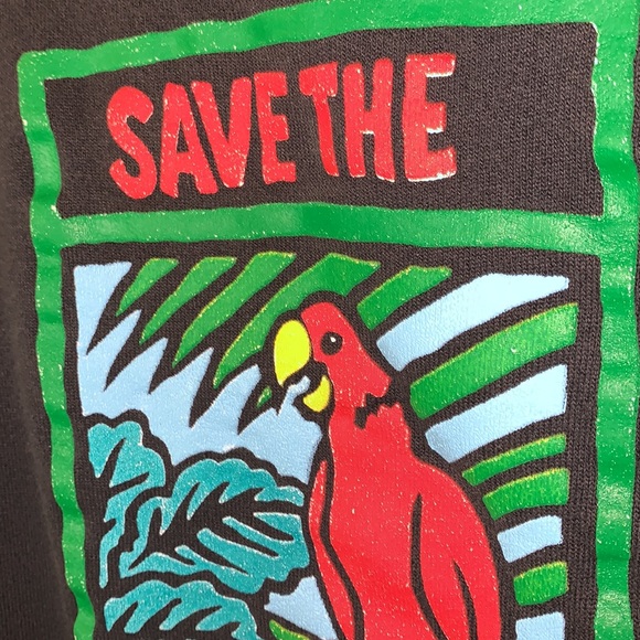 VINTAGE 89’s Save the Rainforest Red macaw tropical black sweatshirt Sz L cozy - Picture 7 of 17